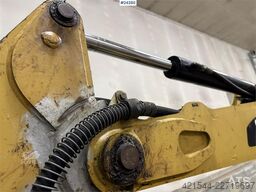 Caterpillar 302.5C Excavator with hydraulic grading bucket, to