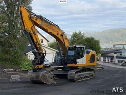 Liebherr R930 LC excavator w/ 2 buckets and GPS. WATCH VIDE