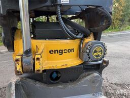 Liebherr R930 LC excavator w/ 2 buckets and GPS. WATCH VIDE