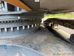 Liebherr R930 LC excavator w/ 2 buckets and GPS. WATCH VIDE