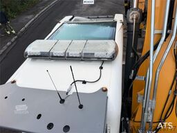 Liebherr R930 LC excavator w/ 2 buckets and GPS. WATCH VIDE