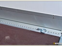 CHEVAL LIBERTE Debon Roadster C300 mit Seitentür