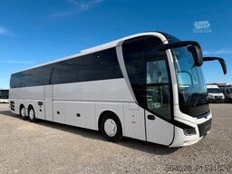 MAN R08 Lion?s Coach