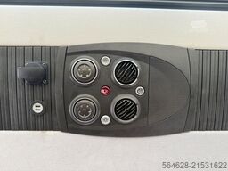 MAN R08 Lion?s Coach