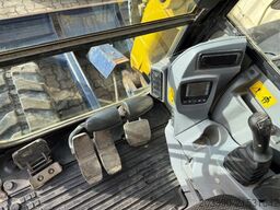 KUBOTA KX080-4 / ZSA / 3 x Löffel / VAH / Deutsch