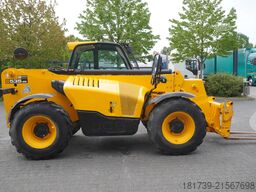 JCB 535-95 / 3.5 T / range 9.5 m / joystick