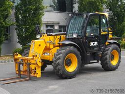 JCB 535-95 / 3.5 T / range 9.5 m / joystick