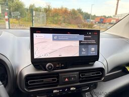 Fiat Doblo Kombi 5 Sitze Autom Sitzh. Klimaauto Rückfahrkam BAR TZ