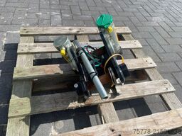 STEELWRIST TMX S30 -180HA | TILT QUICKCOUPLER | TILTING CO...