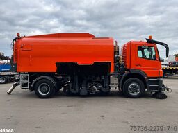 Mercedes-Benz Axor 1833 4x4 Schörling SORF Schienenreinigungs...