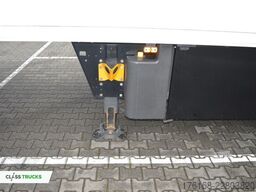 SCHMITZ CARGOBULL SKO FP 60 ThermoKing SLXi 300