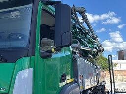 Mercedes-Benz Arocs 3246