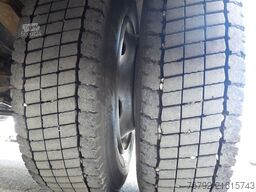 FUSO 7 C 18 Kipper 3,9m/Palfinger Kran/Greifer/2xAHK