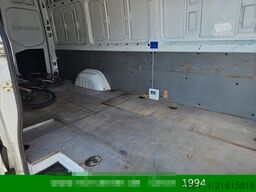 MERCEDES-BENZ Sprinter III 319 CDI V6 RWD L4/H2 KLIMA/Schwings