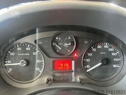 PEUGEOT Expert Kasten L2H1 2.0*2.Hand*Klima*AHK*Navi*