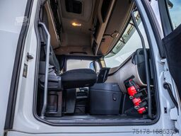 MERCEDES ACTROS 2548-6x2+VOITH
