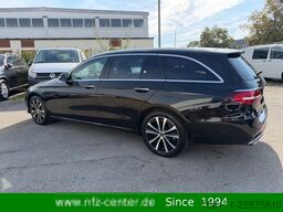 MERCEDES-BENZ E 300 de T Avantgarde HeadUP DISTRONIC AHK
