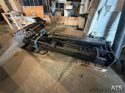 Hilt CPD-30 truck w/extensions. – lifting height 5