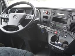 Mercedes-Benz Actros 2540 6x2/ 10 tho. km!!! / 5 seats