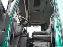 Mercedes-Benz Actros 3663 8x4/NEW galvanized tow truck