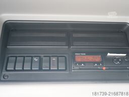 Renault D19 Wide Glob / 7.8 m NEW tow truck