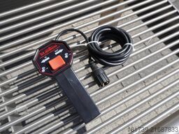 Renault D12 / New galvanized tow truck superstru