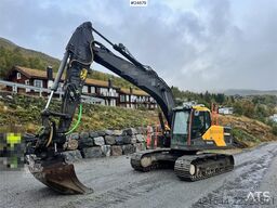 Volvo EC200EL Excavator with Steelwrist Rototilt and 2 B