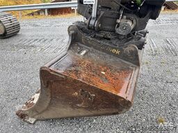Volvo EC200EL Excavator with Steelwrist Rototilt and 2 B