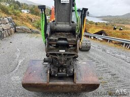 Volvo EC200EL Excavator with Steelwrist Rototilt and 2 B