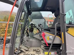 Volvo EC200EL Excavator with Steelwrist Rototilt and 2 B