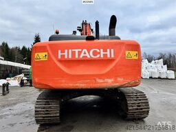Hitachi ZX210LC-5B crawler excavator w/ tilt bucket – new