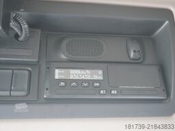 DAF LF 220 / Refrigerator 16 EPAL Multitemp