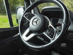 Mercedes-Benz Mercedes-Benz Mercedes-Benz Sprinter 319