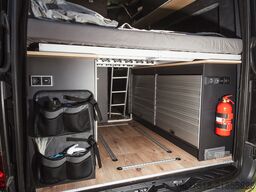 Mercedes-Benz Mercedes-Benz Mercedes-Benz Sprinter 319