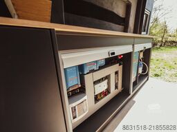 Mercedes-Benz Mercedes-Benz Mercedes-Benz Sprinter 319