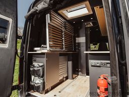 Mercedes-Benz Mercedes-Benz Mercedes-Benz Sprinter 319