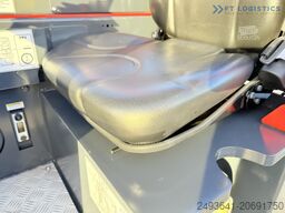 Combilift C3000CB GAS TRIPLEX 4900 FREE-LIFT