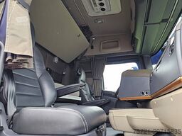 SCANIA R580 Highline,MNB,