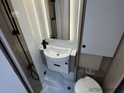 BÜRSTNER Lyseo Time SkyLine 690 G, Autom,Hubbett,Safety