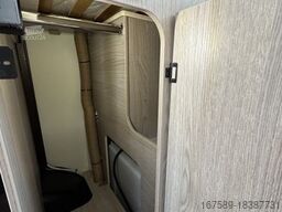 BÜRSTNER Lyseo Time SkyLine 690 G, Autom,Hubbett,Safety