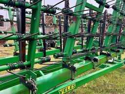 VELES BT 18 - Strohstriegel