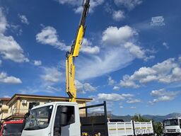 Camion con gru Iveco EuroCargo 180E25K