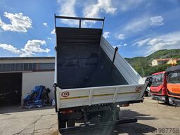 Iveco EuroCargo 180E25K