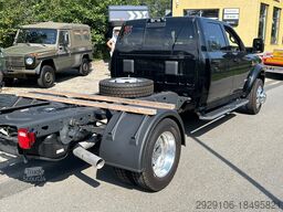 RAM-Trucks 2024 RAM 5500 Crew Chassis 84