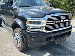 RAM-Trucks 2024 RAM 5500 Crew Chassis 84