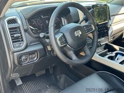 RAM-Trucks 2024 RAM 5500 Crew Chassis 84