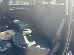 RAM-Trucks 2024 RAM 5500 Crew Chassis 84