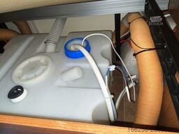 BÜRSTNER Averso Plus 410 TS Mover , Auto-Satantenne, TV