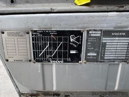VOLVO FL10 8x4