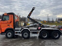 VOLVO FH-520 8x4 UT-Saurier AHK